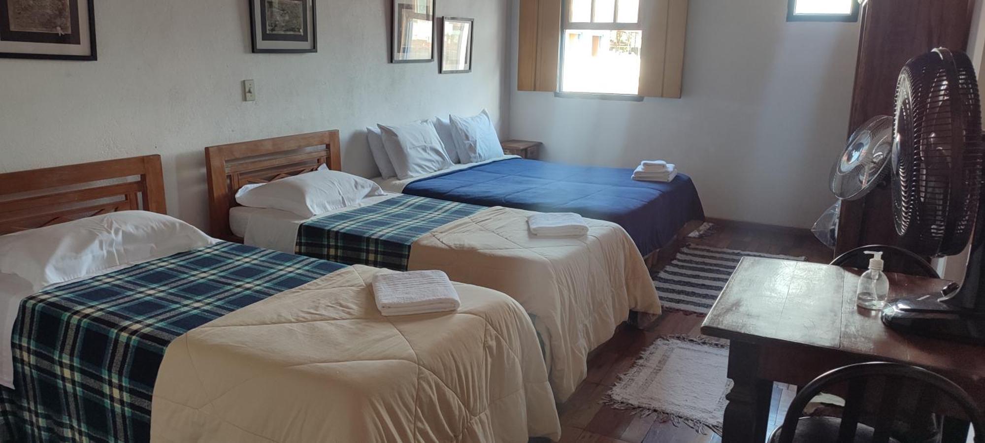 Pousada Santo Antonio 400M Da Maria Fumaca Segundo Andar Hotel Tiradentes Room photo